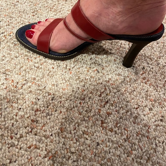 Blue denim & Red & little wooden heel= Summer - Picture 5 of 5